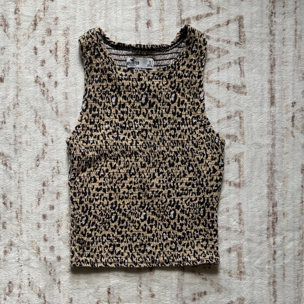Hollister Women's Black and Tan Animal Print Tank Top